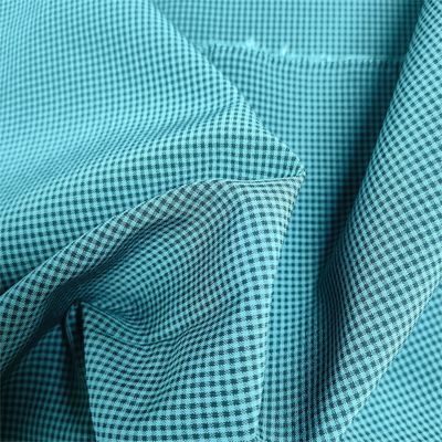 100D 140gsm Kationische Kleine Gitter Vierseitige elastische Strandhosen Windbreaker Stoff