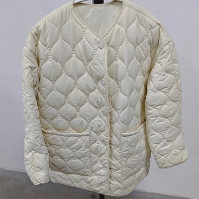 100% Polyester Outdoor Stoff Blasencreme Hosen Jacke Windbreaker Anzug Stoff